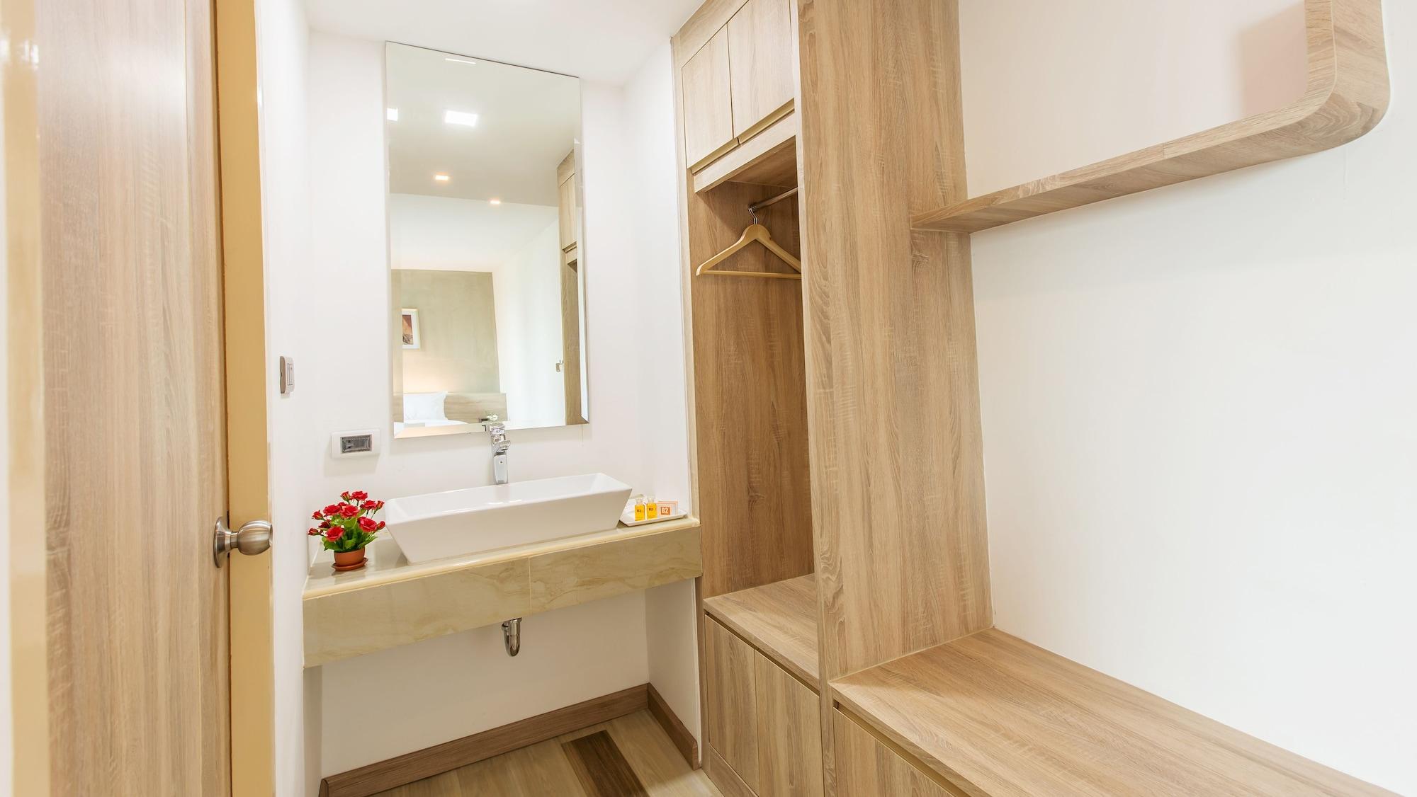 B2 Ubon Premier Hotel Ubon Ratchathani Extérieur photo