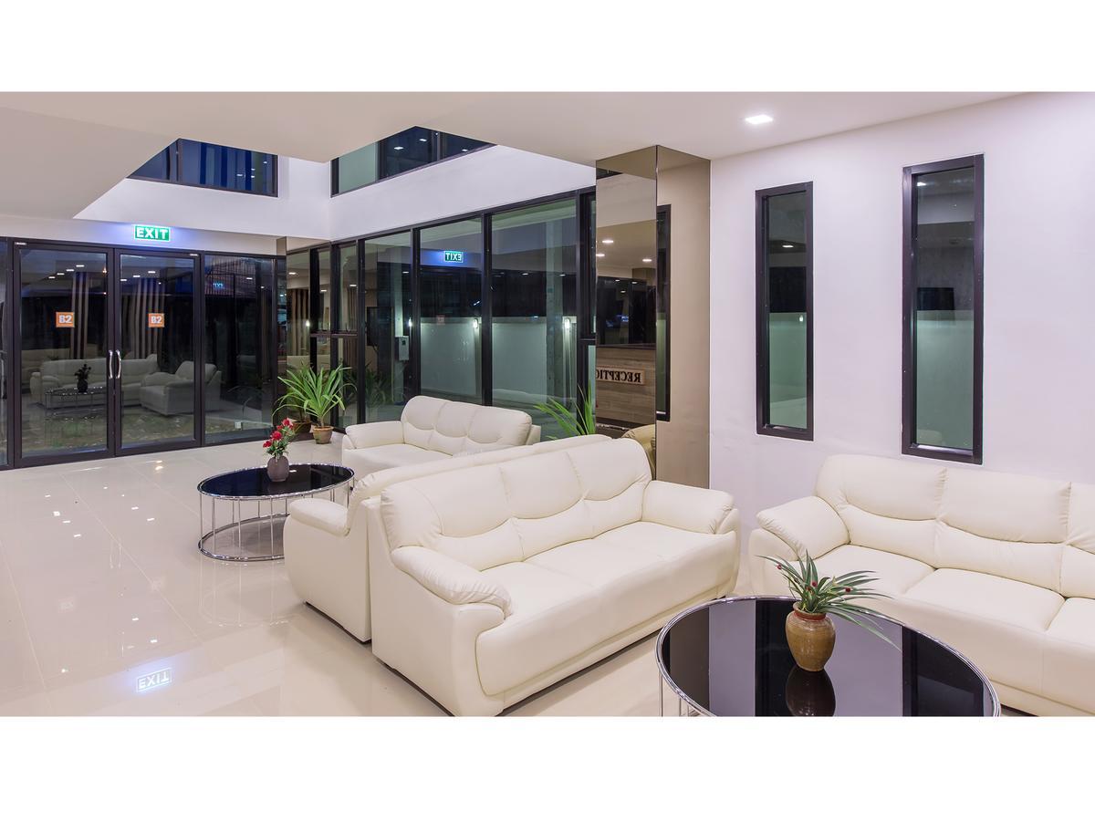 B2 Ubon Premier Hotel Ubon Ratchathani Extérieur photo